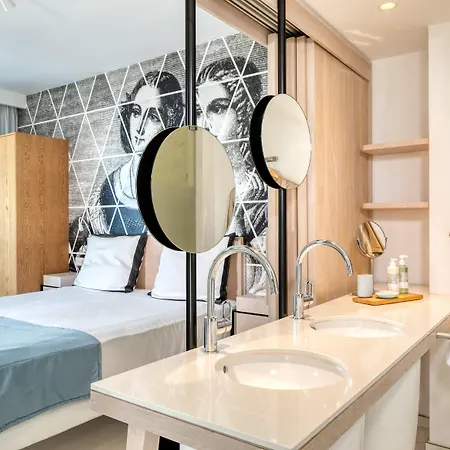 King Jason - Designed For Adults By Louis Hotel Protaras